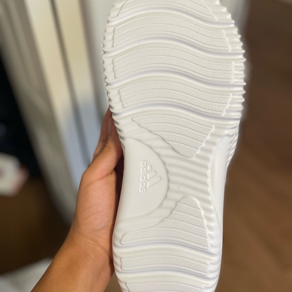 Unisex Adidas Alphabounce slides size 7 and 8 (men’s size mesure) - Picture 4 of 5